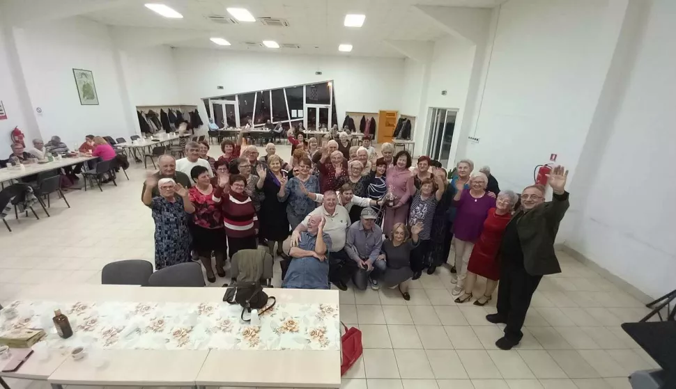 Počastili se za poklade ali i Marijin rođendan