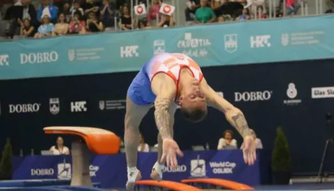 Osijek, 11. 06. 2022, Sportska dvorana Gradski vrt. Dobro World Cup Osijek 2022. Gimnastika, parter Benovic Aurel CRO. snimio GOJKO MITIĆ