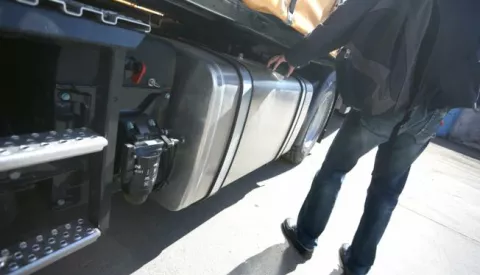 snimio Davor KIBEL,Osijek, 28.03.2017. Krađe rezervoara za gorivo, ilustracija, krađa, lopovi, gorivo, rezervoar, tank, spremnik