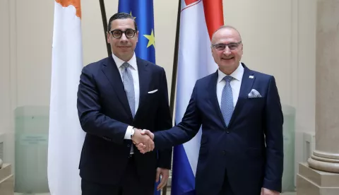 Zagreb, 10.03.2025 - Ministar vanjskih i europskih poslova Gordan Grlić Radman sastao se s ciparskim kolegom Konstantinosom Kombosom. Na fotografiji Konstatinos Kombos, Gordan Grlić Radman.foto HINA/ Denis CERIĆ /dc