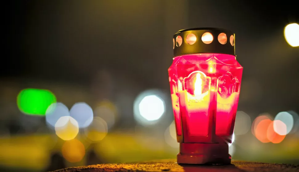 lampion groblje ilustracija