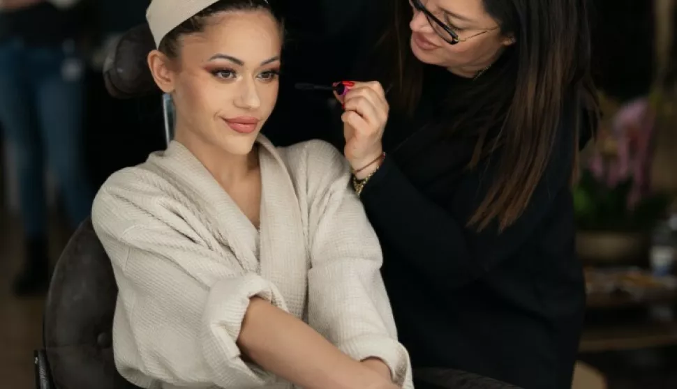 tvoje lice zvuči poznato