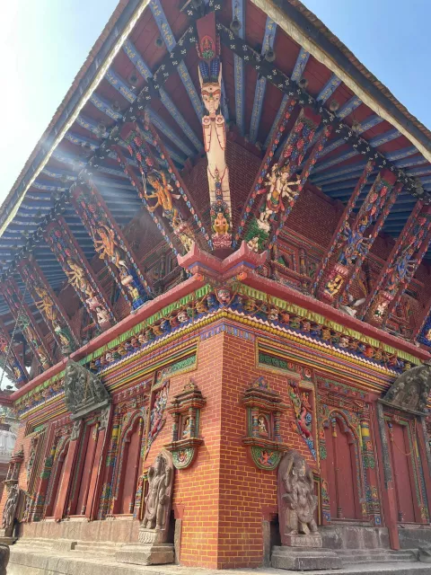 MAGAZIN INA NEPAL INDIJA