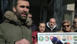 Zagre,18.3.2025. - Konferencija za novinare Nezavisnog sindikata zaposlenih u srednjim školama Hrvatske, Nezavisnog  sindikata znanosti i visokog obrazovanja i Školskog sindikata Preporod s temom "Vijeće za praćenje i unaprjeđenje sustava plaća u državnoj službi i javnim službama, Smokvin list ili tijelo za izmjene koeficijenata?" Osvrnuli su se i na podatke Ministarstva o plaćama u obrazovanju i znanosti.Na slici Matija Kroflin.foto HINA/ Tomislav Pavlek/ tp