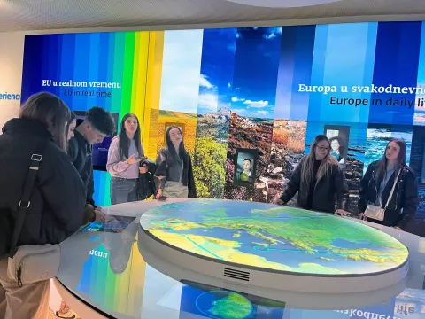 POŽEGAEkonomska škola Požega u okviru Erasmus+ programa ugostila je učenike i nastavnike iz četiriju europskih država te dvije profesorice na praćenju nastave iz Njemačkeožujak 2025.