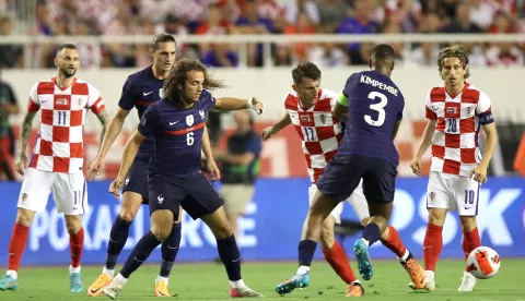 06.06.2022., stadion Poljud, Split - UEFA Liga nacija, Liga A, skupina 1, 2. kolo, Hrvatska - Francuska. Ante Budimir, Matteo Guendouzi Photo: Luka Stanzl/PIXSELL