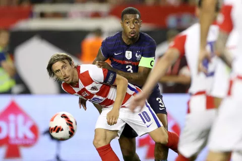 06.06.2022., stadion Poljud, Split - UEFA Liga nacija, Liga A, skupina 1, 2. kolo, Hrvatska - Francuska. Luka Modric, Presnel Kimpembe. Photo: Igor Kralj/PIXSELL