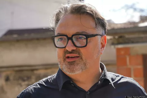 09.03.2023., Banja Luka, Bosna i Hercegovina - Aleksandar Trifunovic, urednik i novinar portala Buka iz Banja Luke, jedan je od dva novinara iz Banja Luke kojima su sinoc osteceni automobili nakon sto je Milorad Dodik najavio kriminalizaciju klevete izmjenama kaznenog zakona RS. Photo: Dejan Rakita/PIXSELL