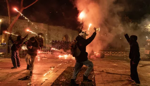 epa11979831 Demonstrators set off fireworks as they try to march to Taksim Square from the Istanbul Municipality headquarters during a protest against the detention of Istanbul Mayor Ekrem Imamoglu, in Istanbul, Turkey, 21 March 2025. Turkish authorities detained Istanbul mayor Ekrem Imamoglu, of the oppositional Republican People's Party (CHP), along with 100 others on 19 March as part of an investigation into alleged corruption and terror links, according to a statement by the Istanbul chief public prosecutor. EPA/ERDEM SAHIN