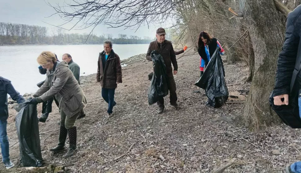 Akcija čišćenja dunavske obale u Batini