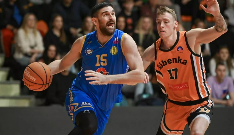 U sklopu 25. kola prvenstva Hrvatske za košarkaše Vrijednosnice su poražene na gosotvanju kod Šibenke.