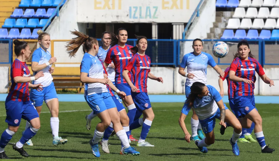 Osijek,23. 03. 2025, Stadion Gradski vrt. Nogomet, žene, Osijek - Hajduk (Split). Magenta liga za nogometašice.snimio GOJKO MITIĆ