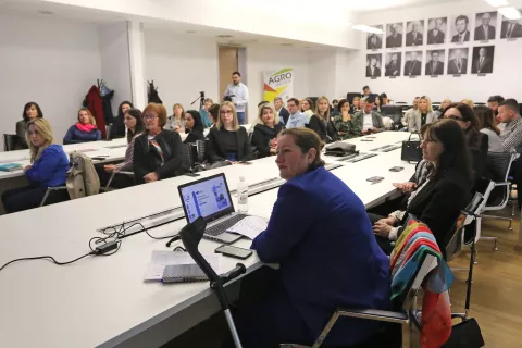 Osijek, 24. 03. 2025, FAZOS, okrugli stol na temu poljoprivrede i ruralnog razvoja pod nazivom "Budući razvoj poljoprivrede, hrane i prilagodba zelenoj tranziciji.snimio GOJKO MITIĆ