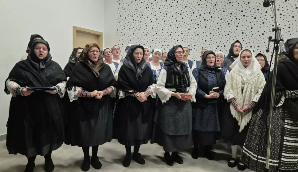 KUD Tamburica iz Velimirovca