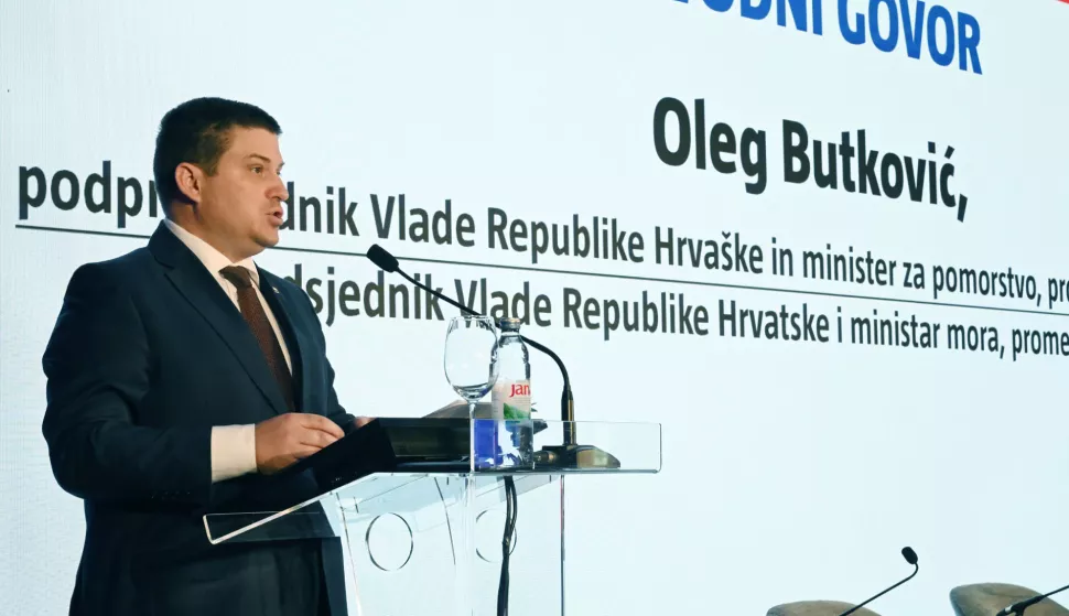 Opatija, 25.3.2025.- ?etvrta hrvatsko-slovenska poslovna konferencija "Investicije u graditeljstvu 2025." u organizaciji Jutarnjeg lista i Dela odr?ana je u opatijskom hotelu Ambasador. Na slici Oleg Butkovi?. foto HINA/ Miljenko KLEPAC/ ua