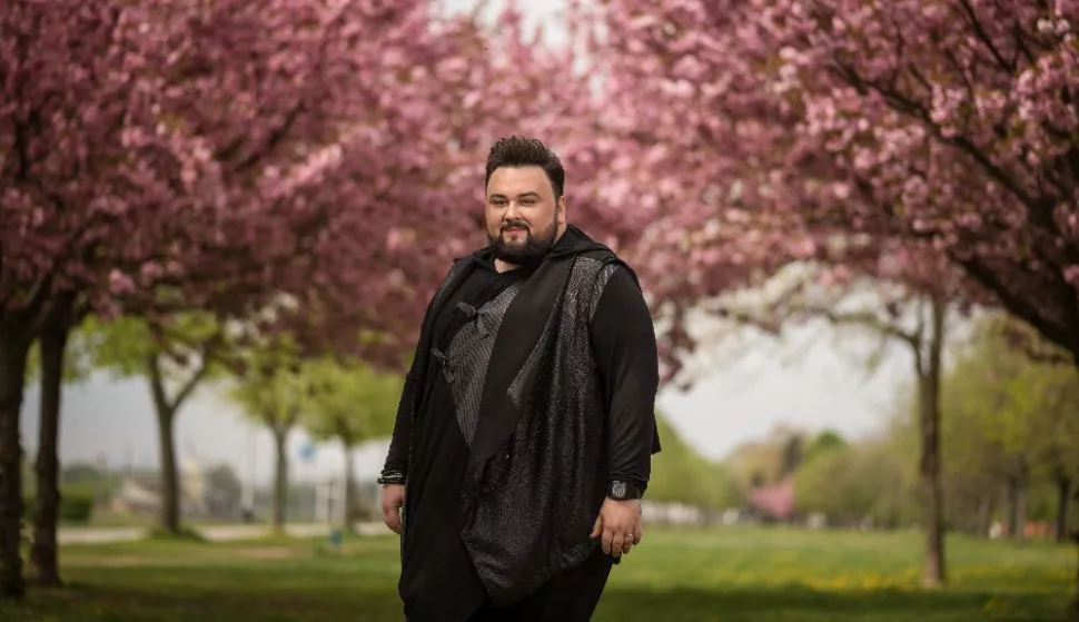 houdek houdek