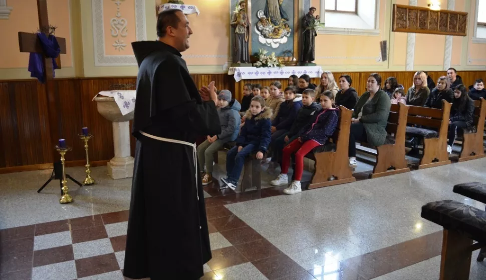 Punitovci, ĐakovoOžujakKorizmena duhovna obnova, voditelj fra Milan Gelo