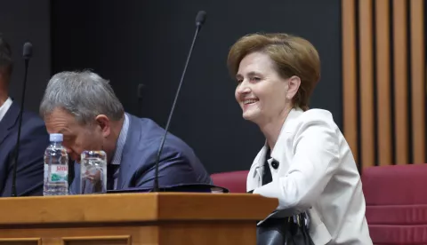 Zagreb, 27.03.2025.- Nastavak 5. sjednice Hrvatskog sabora koja je započela raspravom o Polugodišnjoj informaciji o financijskom stanju, stupnju ostvarenja stabilnosti cijena i provedbi monetarne politike u drugom polugodištu 2023. godine. Na fotografiji Sandra Švaljek.foto HINA/ Admir BULJUBAŠIĆ/ abu