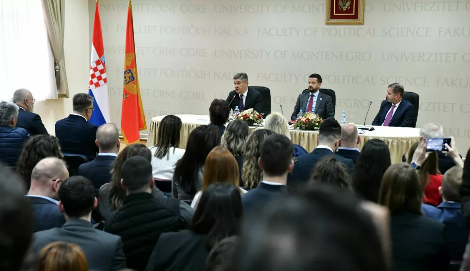 Podgorica, 27.3.2025.- U sklopu slu?benog posjeta Crnoj Gori, predsjednik Republike Zoran Milanovi? odr?ao je predavanje studentima Fakulteta politi?kih znanosti u Podgorici na temu "Pro?irenje EU kao geopoliti?ki imperativ". foto HINA/ Ured predsjednika Republike Hrvatske/ Tomislav Bu?ljeta/ ua