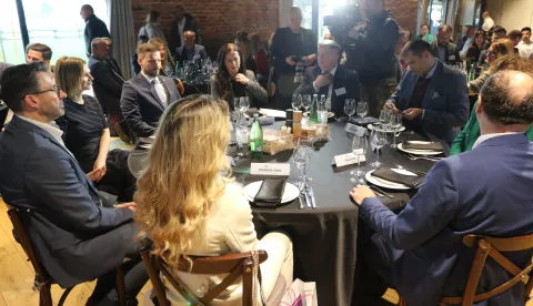 Osijek, 27. 03. 2025, Čepin, Crna svinja, radni ručak gradonačelnika, Ivana Radića i poduzetnika, HUP.snimio GOJKO MITIĆ