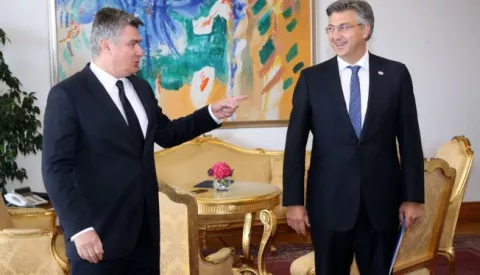 Zagreb, 16.07.2020 - Predsjednik Republike Hrvatske Zoran Milanovic dao je mandat za sastavljanje nove Vlade Andreju Plenkovicu. Na slici Zoran Milanovic i Andrej Plenkovic.foto HINA/ Damir SENCAR/ ds