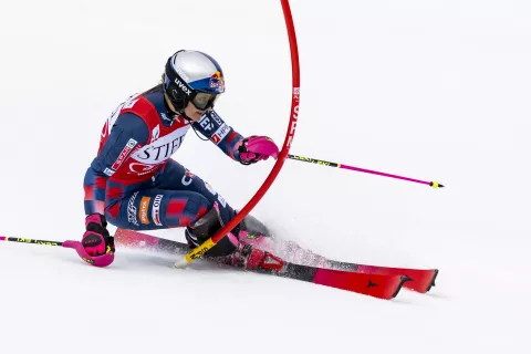 epa11992163 Zrinka Ljutic of Croatia in action during the first run of the women's Slalom race at the FIS Alpine Ski World Cup Finals, in Sun Valley, Idaho, USA, 27 March 2025. EPA/JEAN-CHRISTOPHE BOTT