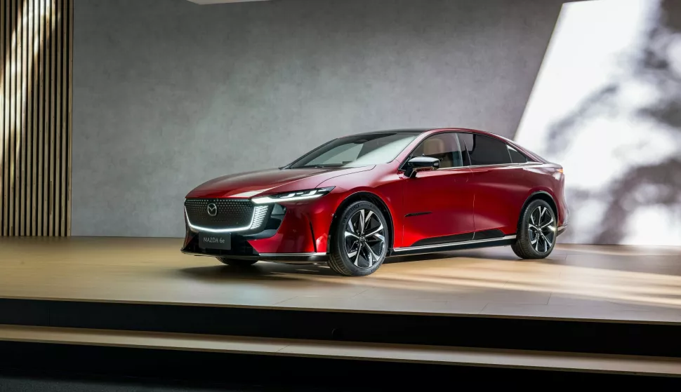 Nova Mazda6 e