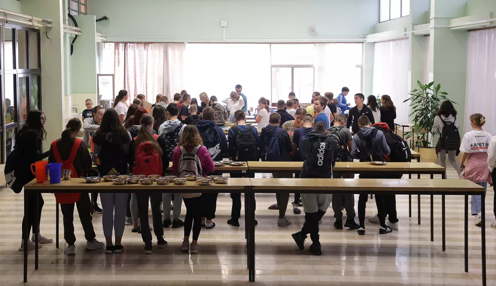 Osijek, 17. 09. 2024., OŠ Tin Ujević, školska godina, nova školska godina, jednosmjenska nastava, učenici, reportažaSNIMIO BRUNO JOBST