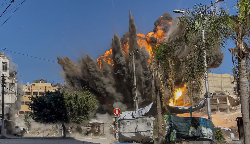 epa11983683 An explosion following an Israeli air strike in Gaza City, 23 March 2025. Israeli forces resumed airstrikes on Gaza on 18 March, ending a ceasefire that had been in place since 19 January. EPA/MOHAMMED SABER