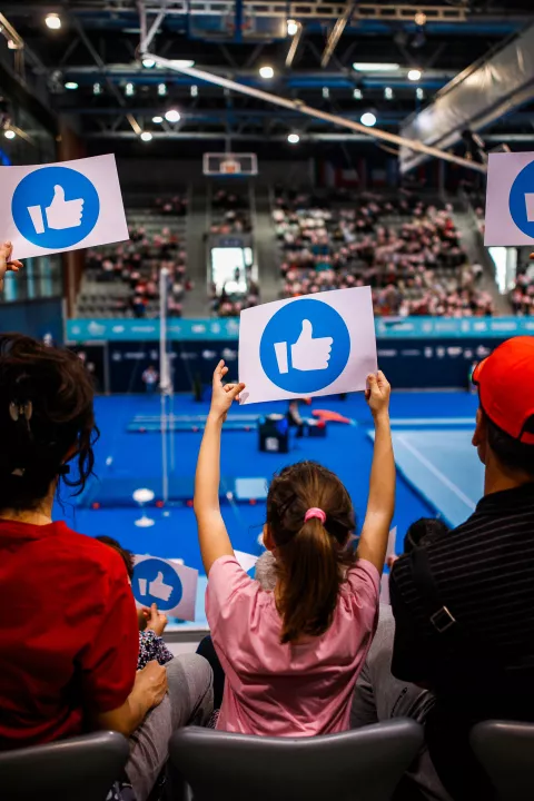 Atmosfera zaslužuje like