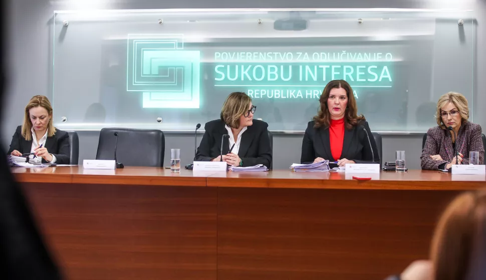 21.12.2023.., Zagreb - Povjerenstvo za odlucivanje o sukobu interesa - donjelo je odluku u slucaju ministra vanjskih poslova Gordana Grlica Radmana.  Photo: Slavko Midzor/PIXSELL