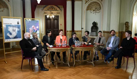 31.03.2025., Zagreb - U HNK Zagreb odrzao se Kazalisni dorucak na kojem je ravnatelj Baleta Massimiliano Volpini, umjetnicki voditelj MBZ-a maestro Ivan Josip Skender govorili o praizvedbi baleta "Prekinute veze" u koprodukciji Hrvatskoga narodnog kazalista u Zagrebu i medjunarodnog festivala Muzicki biennale Zagreb, a svoja djela predstavili su koreografi Alessandro Giaquinto, Pett Clausen-Knight i Takuya Sumitomo te skladatelji Rafał Ryterski, Ivan Koncic i Veronika Reutz Drobnic Photo: Josip Regovic/PIXSELL