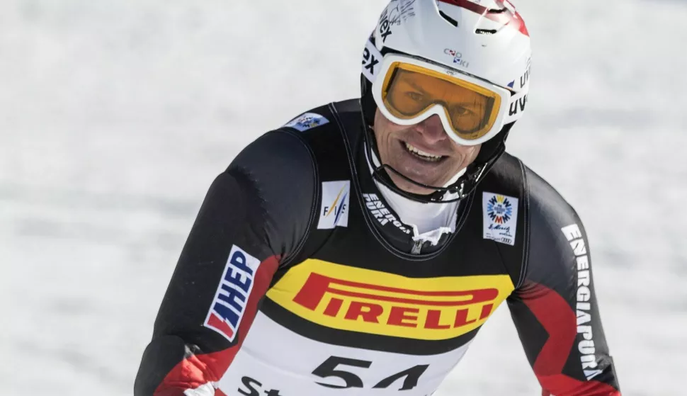 epa05803343 Ivica Kostelic of Croatia reacts in the finish area during the first run of the Men's Slalom race at the 2017 FIS Alpine Skiing World Championships in St. Moritz, Switzerland, 19 February 2017. EPA/PETER SCHNEIDER