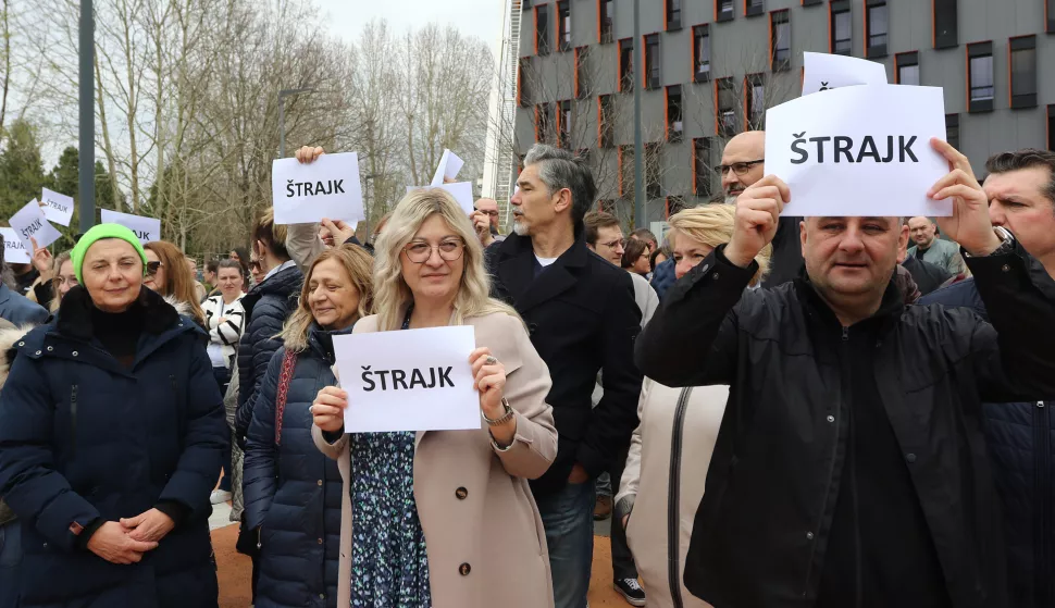 Osijek, Antunovac, Osijek, 03. 04. 2025, &Scaron;trajk u osnovnim, srednjim &scaron;kolama i fakultetima, &scaron;trajk učitelja. Campus. snimio GOJKO MITIĆ