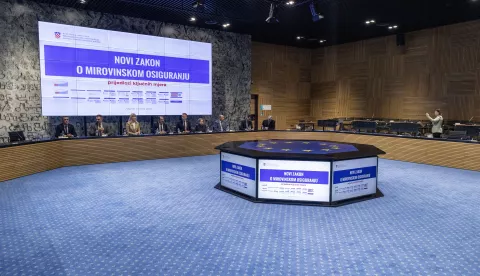 Zagreb, 9.4.2025 - Ministarstvo rada, mirovinskoga sustava, obitelji i socijalne politike predstavilo je ključne mjere novog Zakona o mirovinskom osiguranju. Mjere u okviru novog Zakona predstavio je ministar rada, mirovinskoga sustava, obitelji i socijalne politike Marin Piletić.Foto Hina/ Dario GRZELJ/ dag