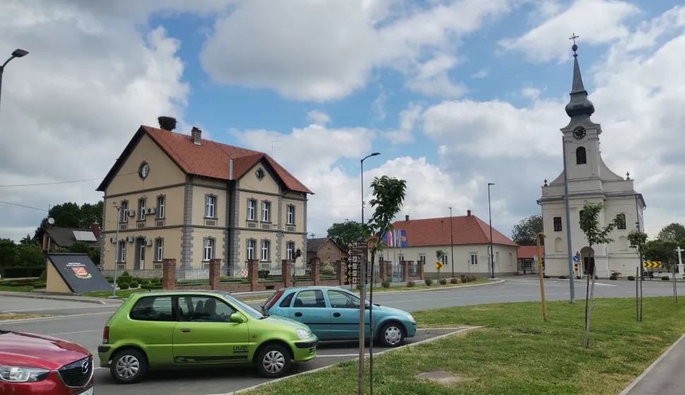 Petrijevci, 18. 04. 2024, Opcina Petrijevci, selo Petrijevci, Dan Opcine Petrijevci. Slobodnjakci, ilustracije.snimio GOJKO MITIĆ