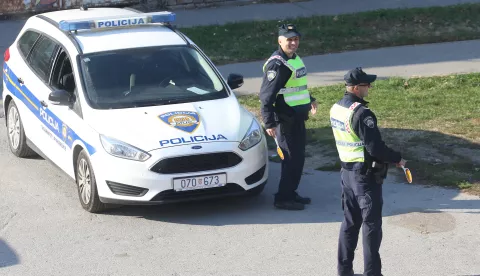 OSIJEK, 06. 11. 2018, ULICA KRALJA PETRA SVAČIĆA, PROMETNA POLICIJA, KONTROLA, SLOBODNJAK.snimio GOJKO MITIĆ