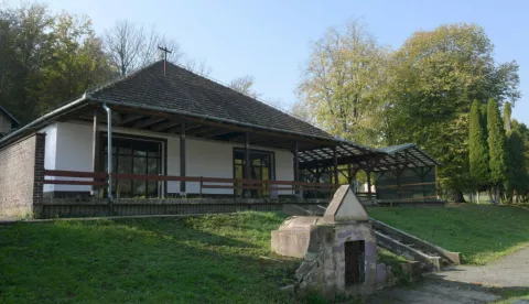 Breznica ĐakovačkaStara kupkaProsinac 2024.Prodaja nekretninaRestoran