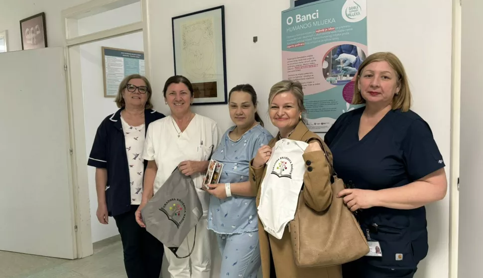 NAŠICE - Novorođenoj djeci besplatno članstvo u knjižnici, vrećica, knjiga i bodi s logom knjižniceTRAVANJ 2025.