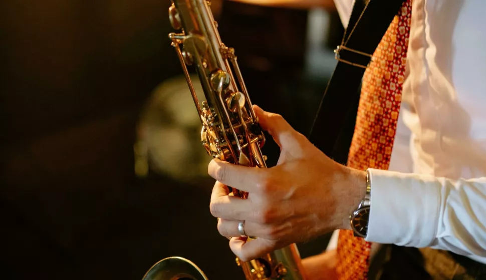 saksofonist, saksofon