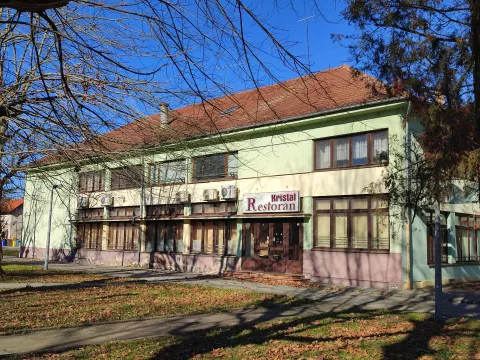 Restoran Kristal u Županji, siječanj 2024.snimila Marija Lešić Omerović
