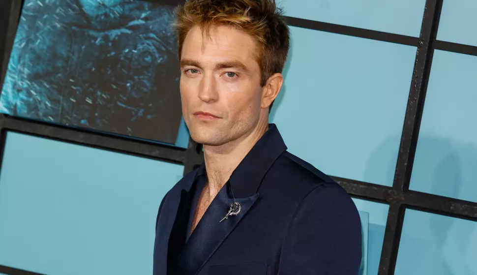 Robert Pattinson attends the World Premiere of 'Mickey 17' held at the Cineworld Leicester Square in London. (Photo by Mario Mitsis/SOPA Images/Sipa USA) Photo: SOPA Images/SIPA USA