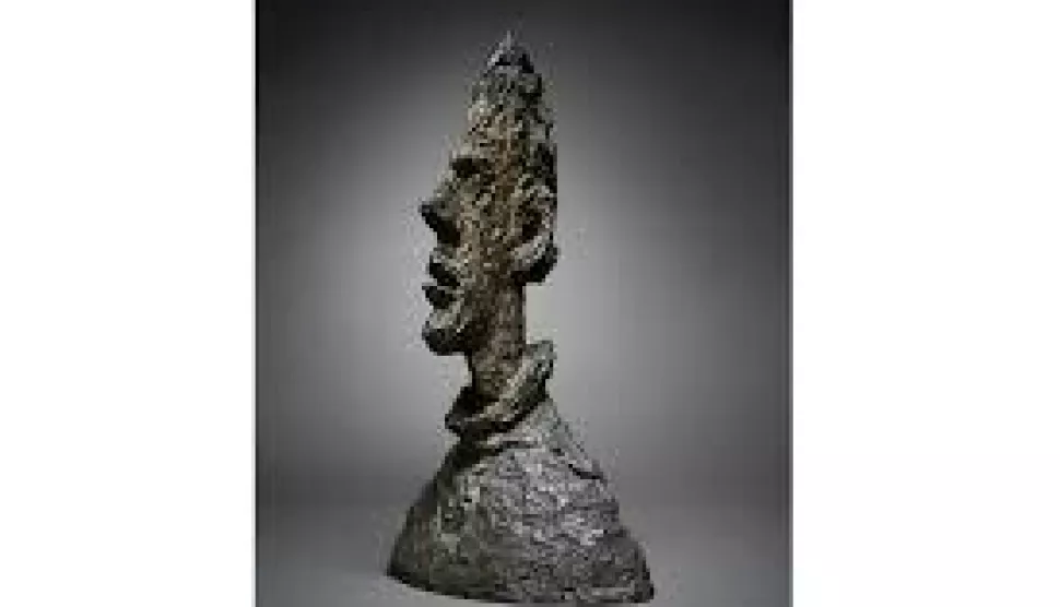 Giacometti skulptura