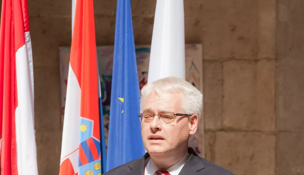 11.09.2012., Dubrovnik - U palaci Sponza danas je u nazocnosti predsjednika Iva Josipvica predstavljno englesko izdanje Statuta Grada Dubrovnika iz 1272. Izdavac engleskog izdanja Statuta je Drzavni arhiv u Dubrovniku, a na njemu su radile dr. sc. Nella Lonza, strucnjakinja za pravnu povijest, i prevoditeljica ujedno i zaposlenica DAD-a Vesna Rimac.Photo: Grgo Jelavic/PIXSELL