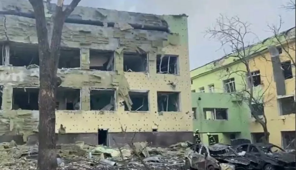 Mariupol, 09.03.2022. - Sirotiљte i rodiliљte u Mariupolju, uniљteno nakon ruskog zraиnog napada, 9. svibnja. U napadu nitko nije stradao, 17 osoba je ozlijeрeno. Rusija napada Ukrajinu. (g) PAP/Oruћane snage Ukrajine/ ik