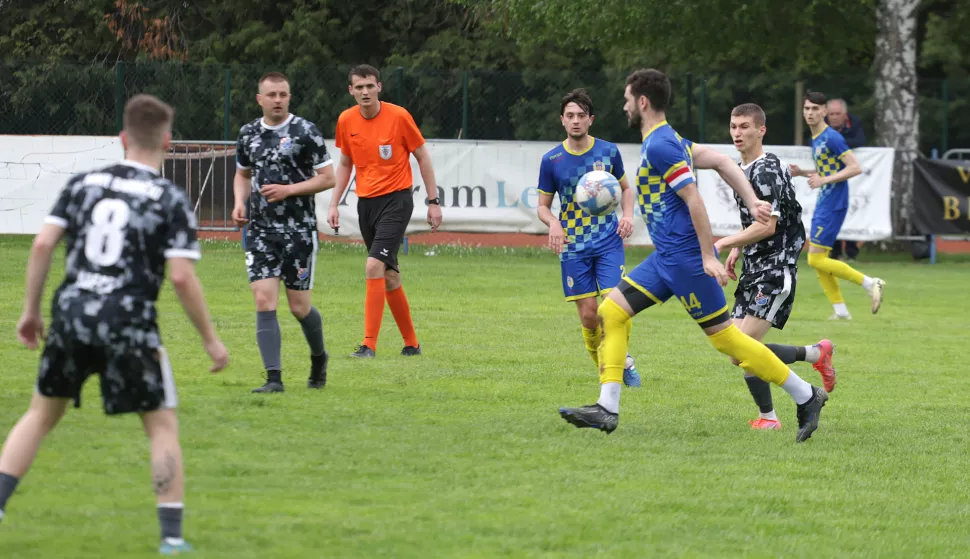 Mece, 26. 04. 2025., Igralište u Mecama, Radnički - Darda, MŽNL Osijek - VinkovciSNIMIO BRUNO JOBST