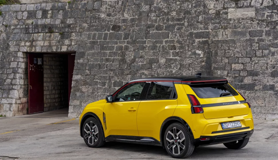 Renault 5 2025.
