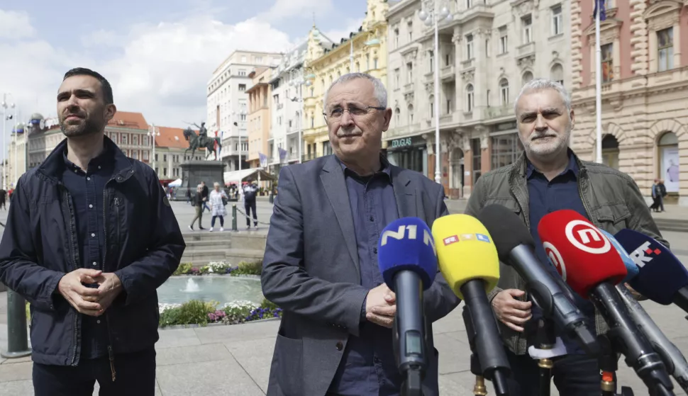 Zagreb, 28.04.2025. - Zajednička konferencija za medije koju su održali Matija Kroflin (L) iz Nezavisnog sindikata znanosti i visokog obrazovanja, Zrinko Turalija (D) iz Nezavisnog sindikata zaposlenih u srednjim školama Hrvatske i Željko Stipić (C) iz školskog sindikata Preporod. foto HINA/ Lana SLIVAR DOMINIĆ/ lsd