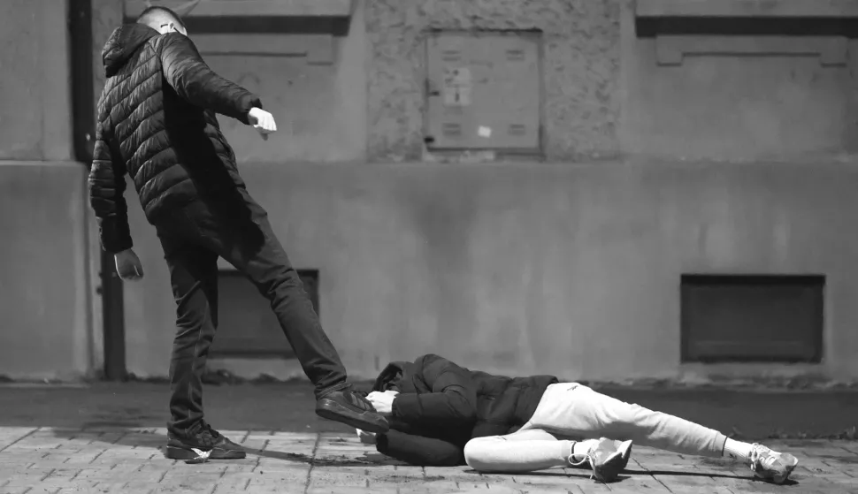 Osijek, 05. 01. 2024., tucnjava; nasilje; kradja; ilustracijeSNIMIO BRUNO JOBST