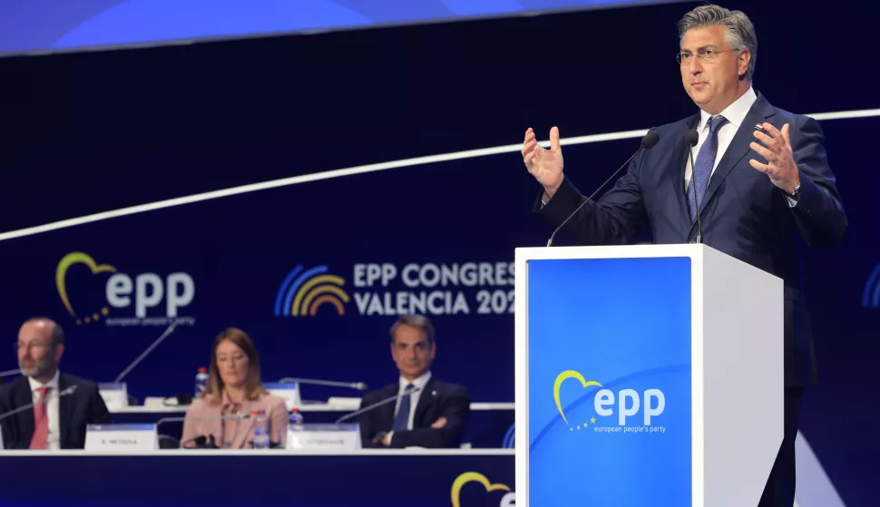epa12064435 Croatian Prime Minister Andrej Plenkovic delivers a speech during the annual Congress of the European People's Party (EPP) in Valencia, Spain, 30 April 2025. EPA/Kai Foersterling